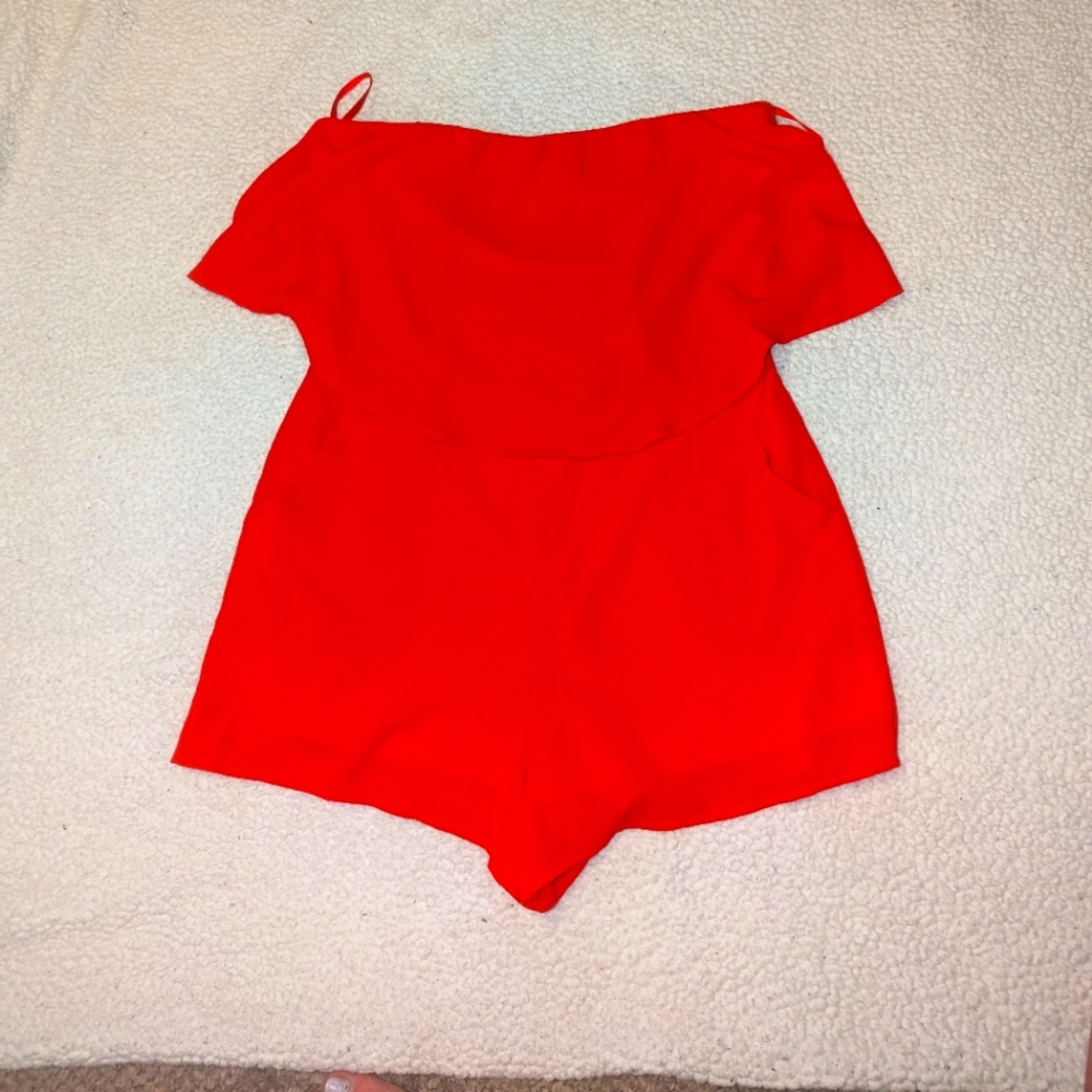 Romper with pockets